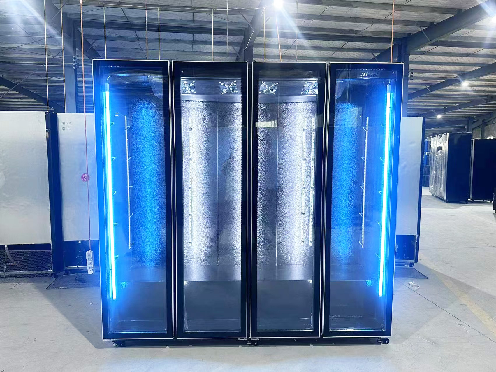 Commercial glass doors vertica - Beer & Wine Jockey Plaza Shopping บทวิจารณ์และราคา