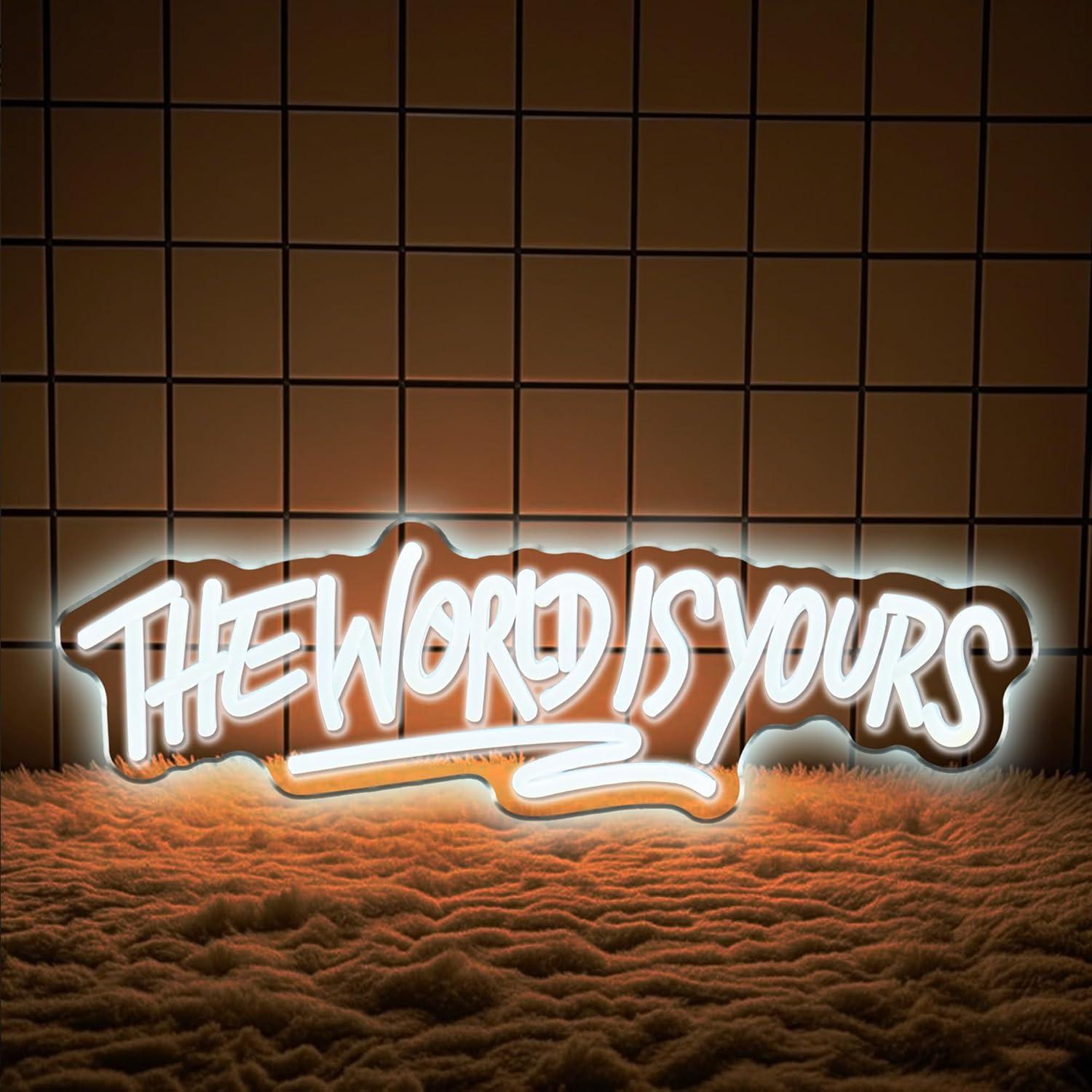 The World is Yours Neon Sign U - Beer & Wine Jockey Plaza Shopping บทวิจารณ์และราคา
