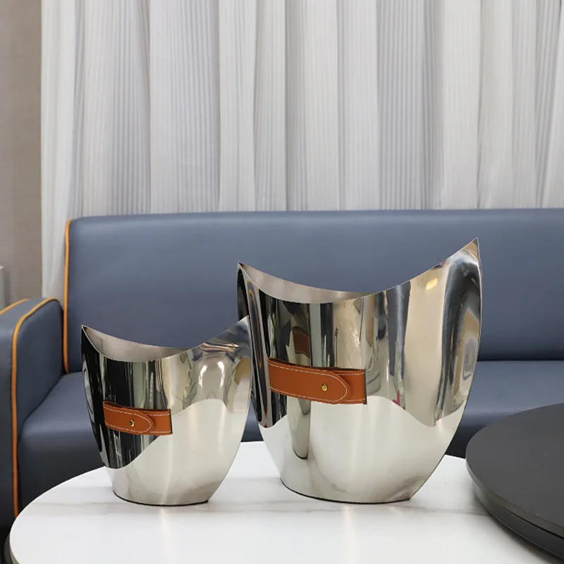 Curved Stainless Steel Vase, H - Ice Bucket Silver บทวิจารณ์และราคา